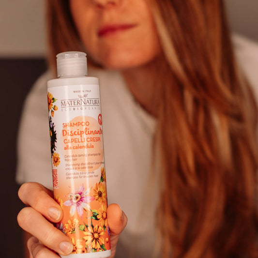 Shampoo Disciplinante Capelli Crespi alla Calendula